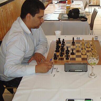 Aulas de xadrez em Brasília - Mearas Escola de Xadrez