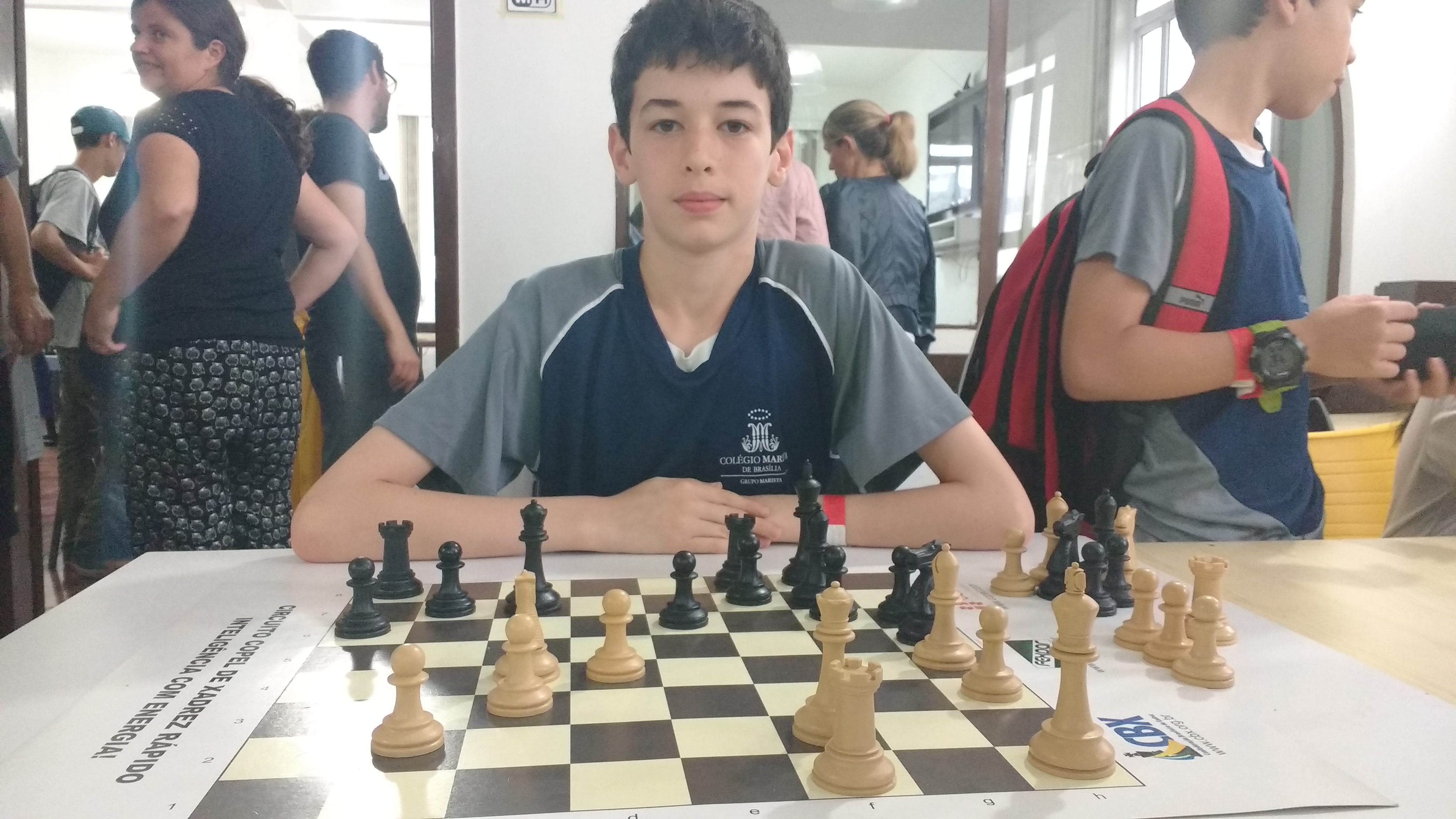 Marcel, aos 7 anos, conquista o título de Mestre Nacional e inspira a  comunidade enxadrística do Distrito Federal - FBX - Federação Brasiliense  de Xadrez