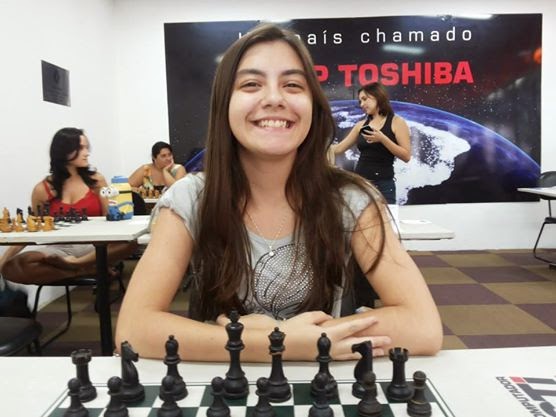 Brasileira Julia Alboredo é vice campeã de xadrez em torneio da