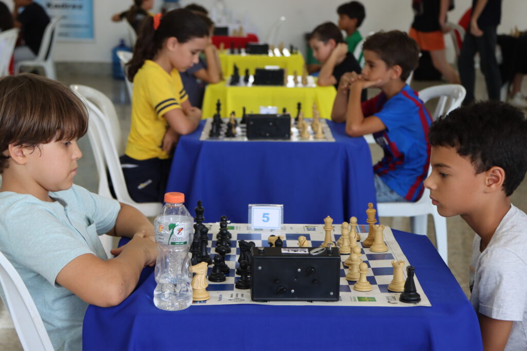Colégio Marista Brasília apresenta campeão brasileiro de xadrez
